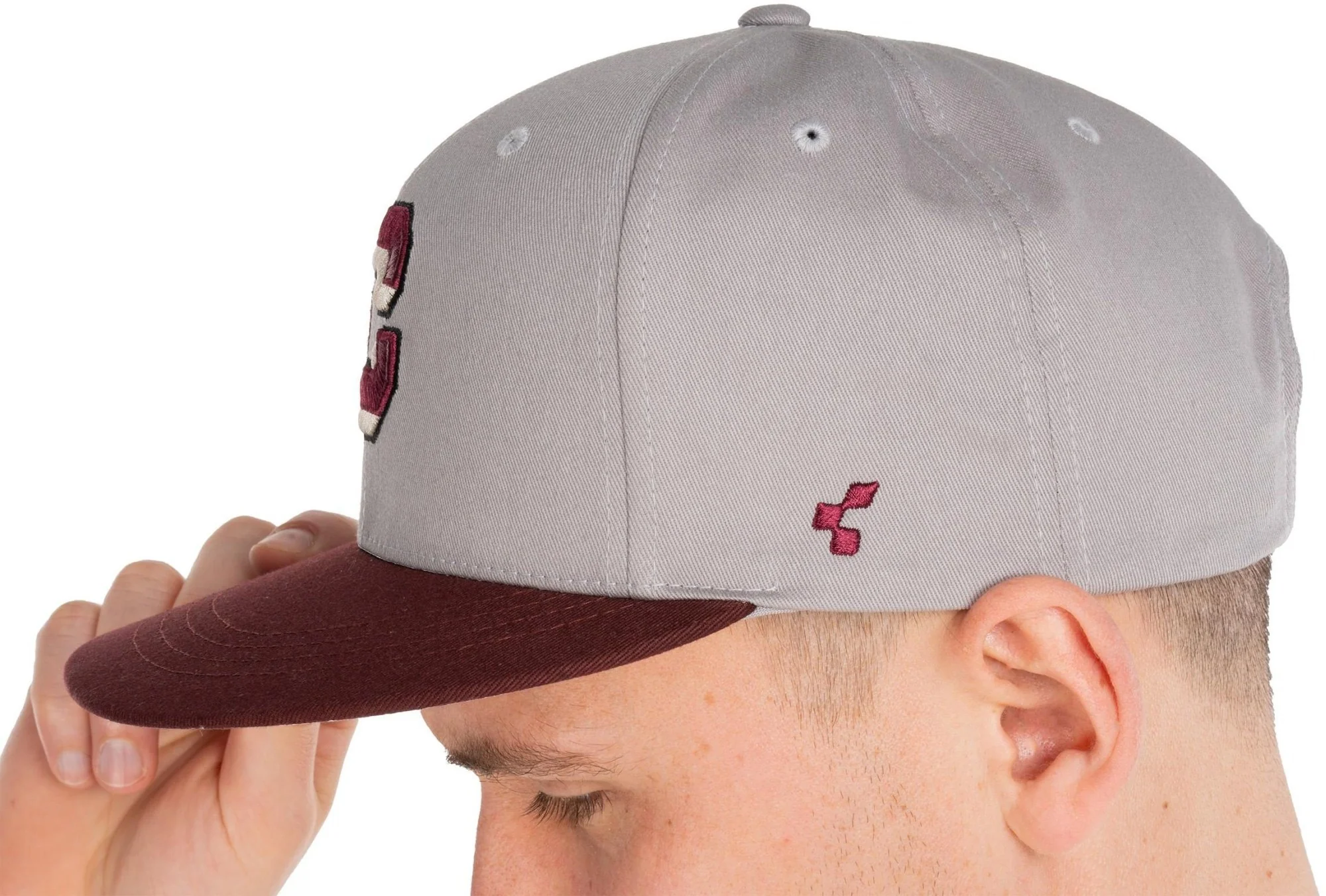 CUBE CAP THE EMBOSSED C GREY/BORDEAUX - Image 5