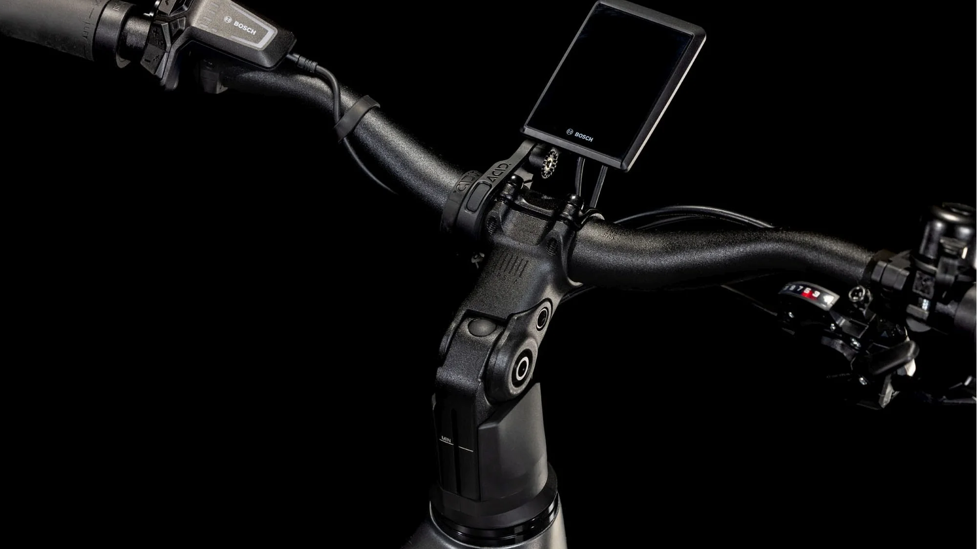 CUBE KATHMANDU HYBRID PRO 800 SLABGREY/CHROME - Image 11