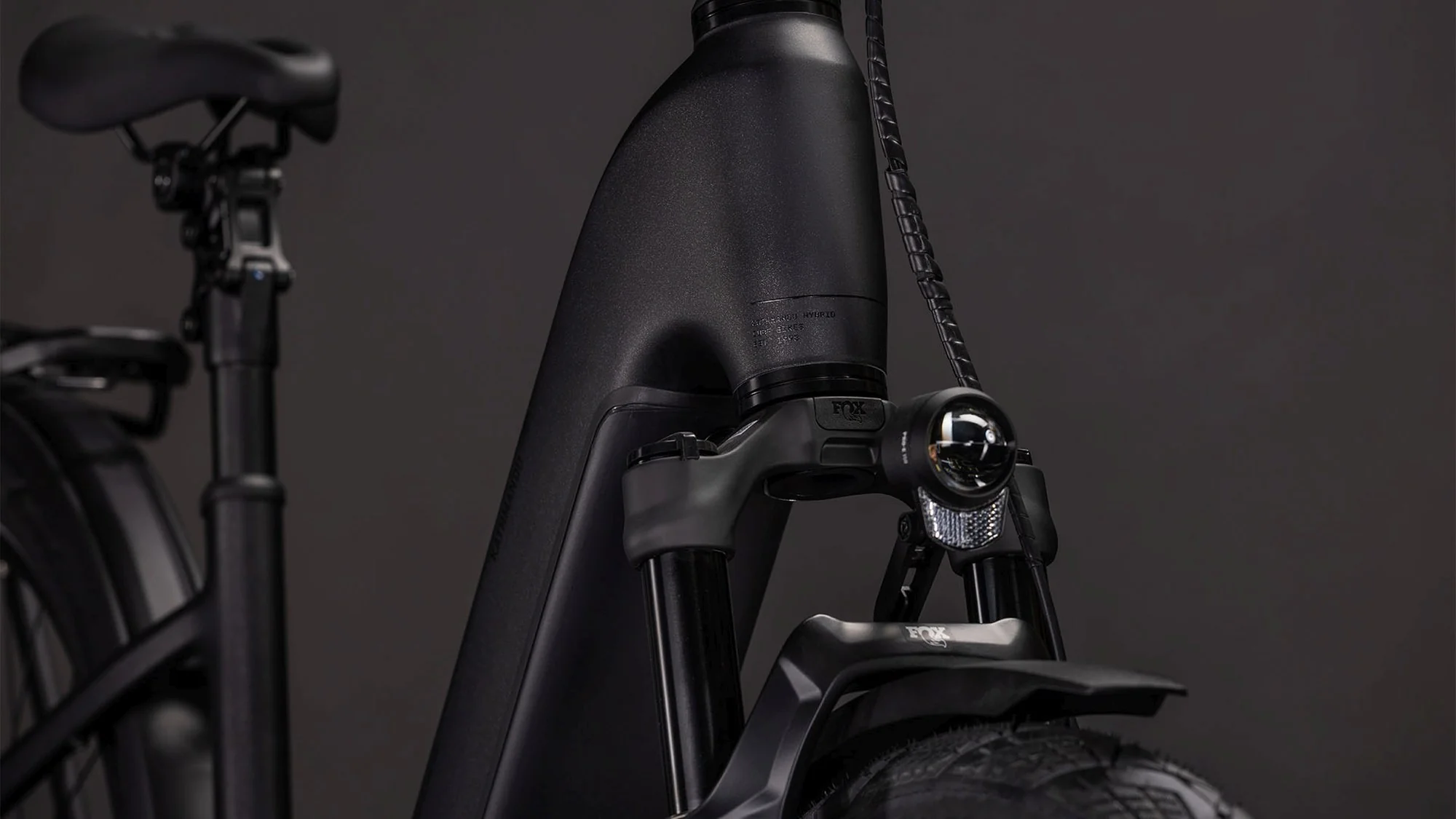 CUBE KATHMANDU HYBRID SLX 800 SILVERDUST/CHROME - Image 21