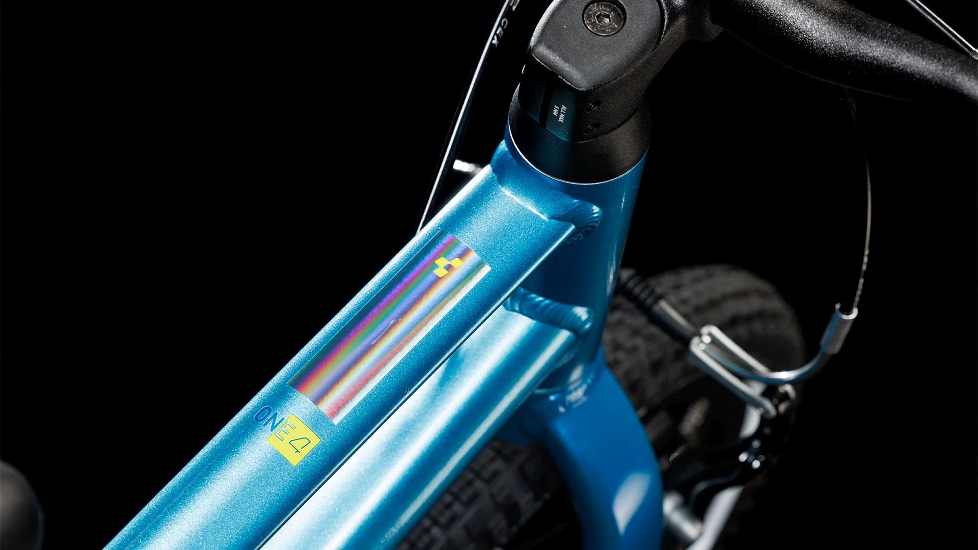 CUBE NUMOVE 140 BLUE/LIME - Image 3