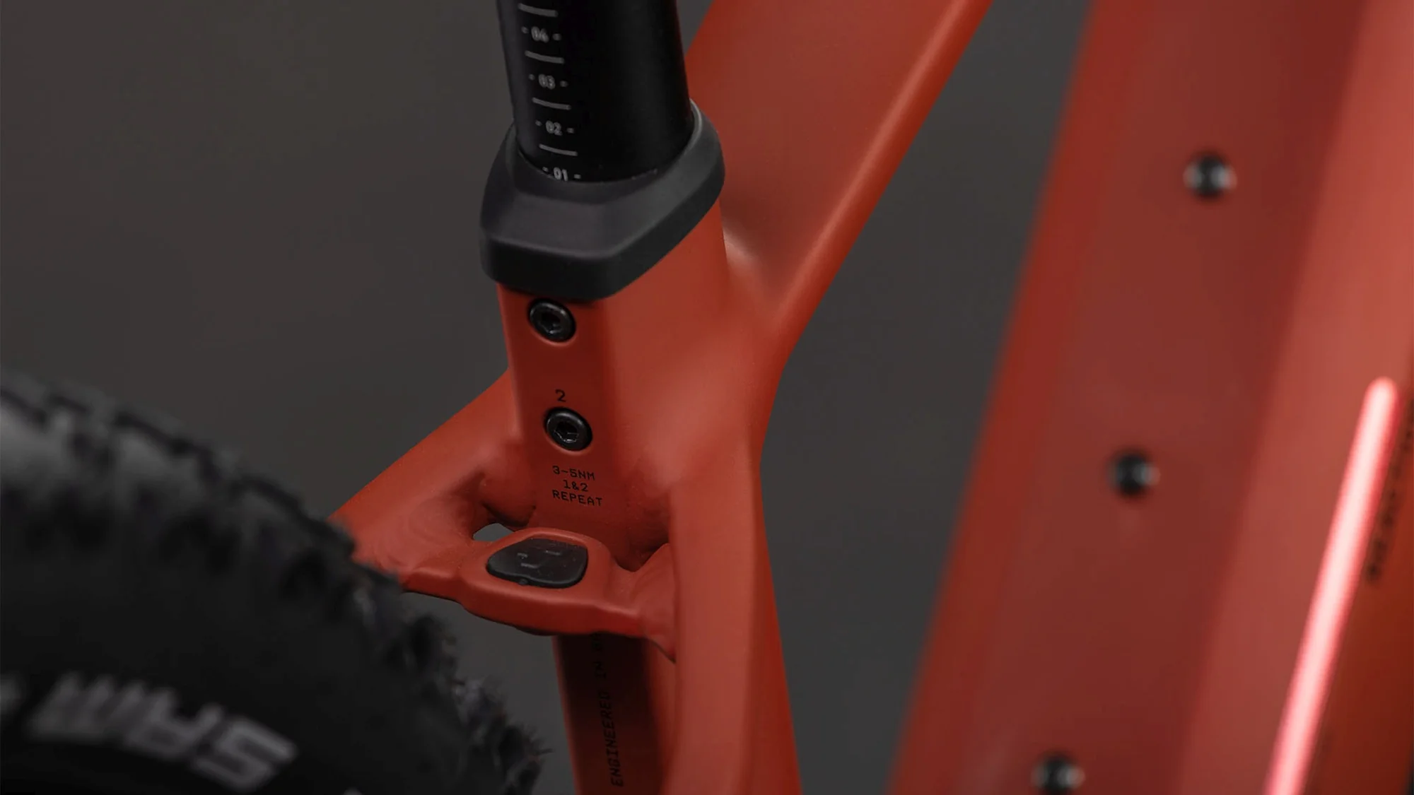 CUBE REACTION HYBRID RACE 800 AMBER/BLACK - Image 5