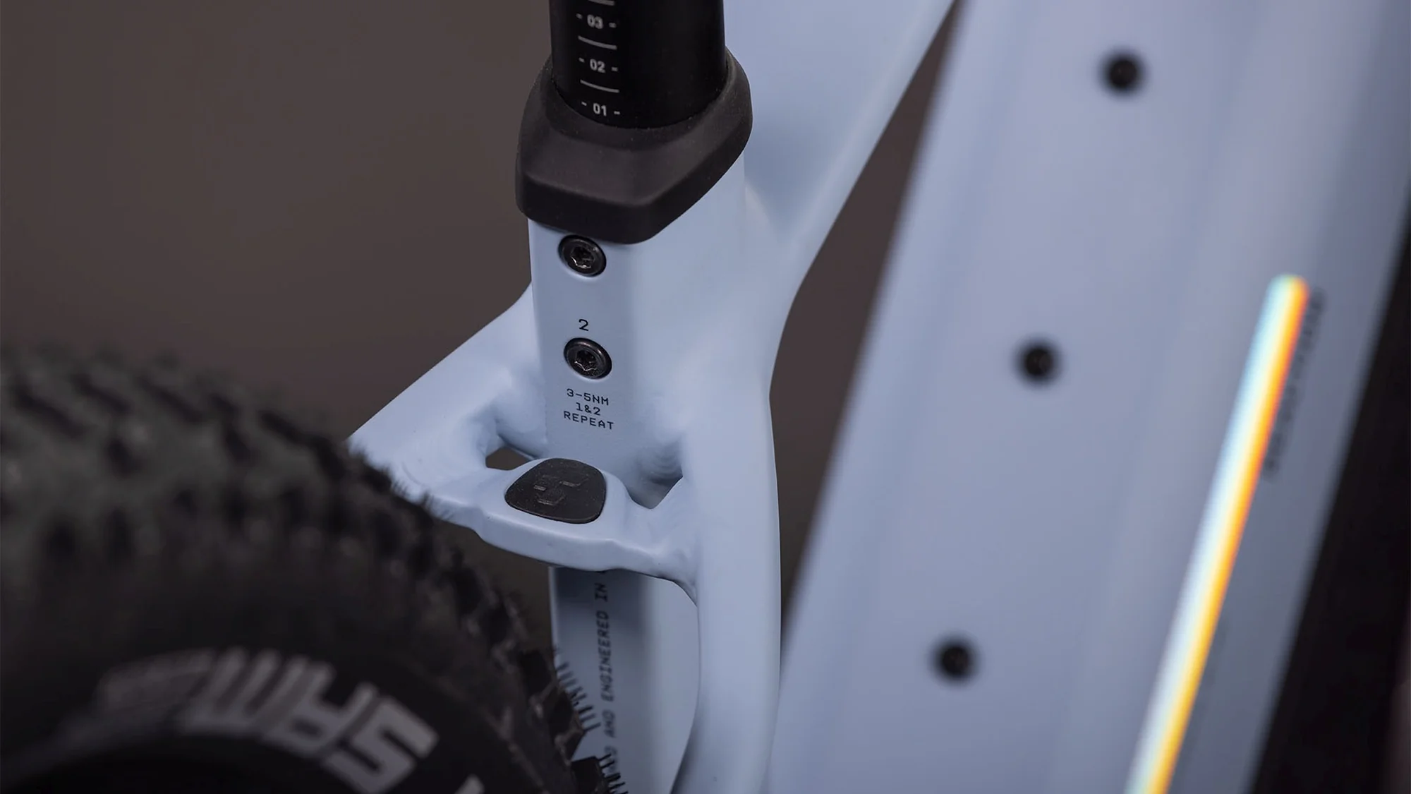 CUBE REACTION HYBRID SLX 800 GAUZEGREY/ICEBLUE - Image 4