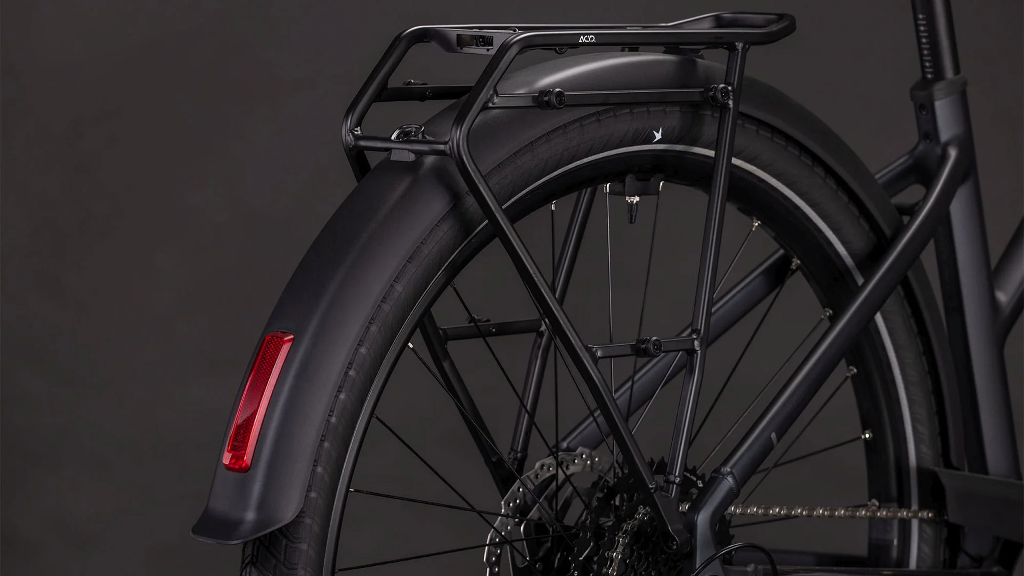 CUBE TOURING HYBRID ONE 600 COAL/CHROME - Image 11