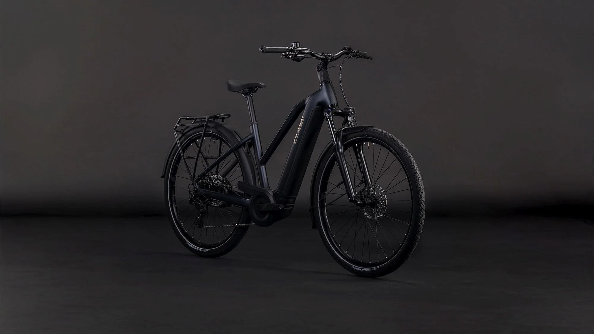 CUBE TOURING HYBRID ONE 600 COAL/CHROME - Image 15